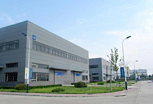 到哪里學化妝培訓？靠譜選擇看這里:化妝培訓